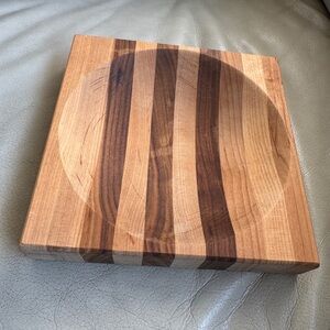 Alaska Ulu Chopping Bowl Board, 8”x8”